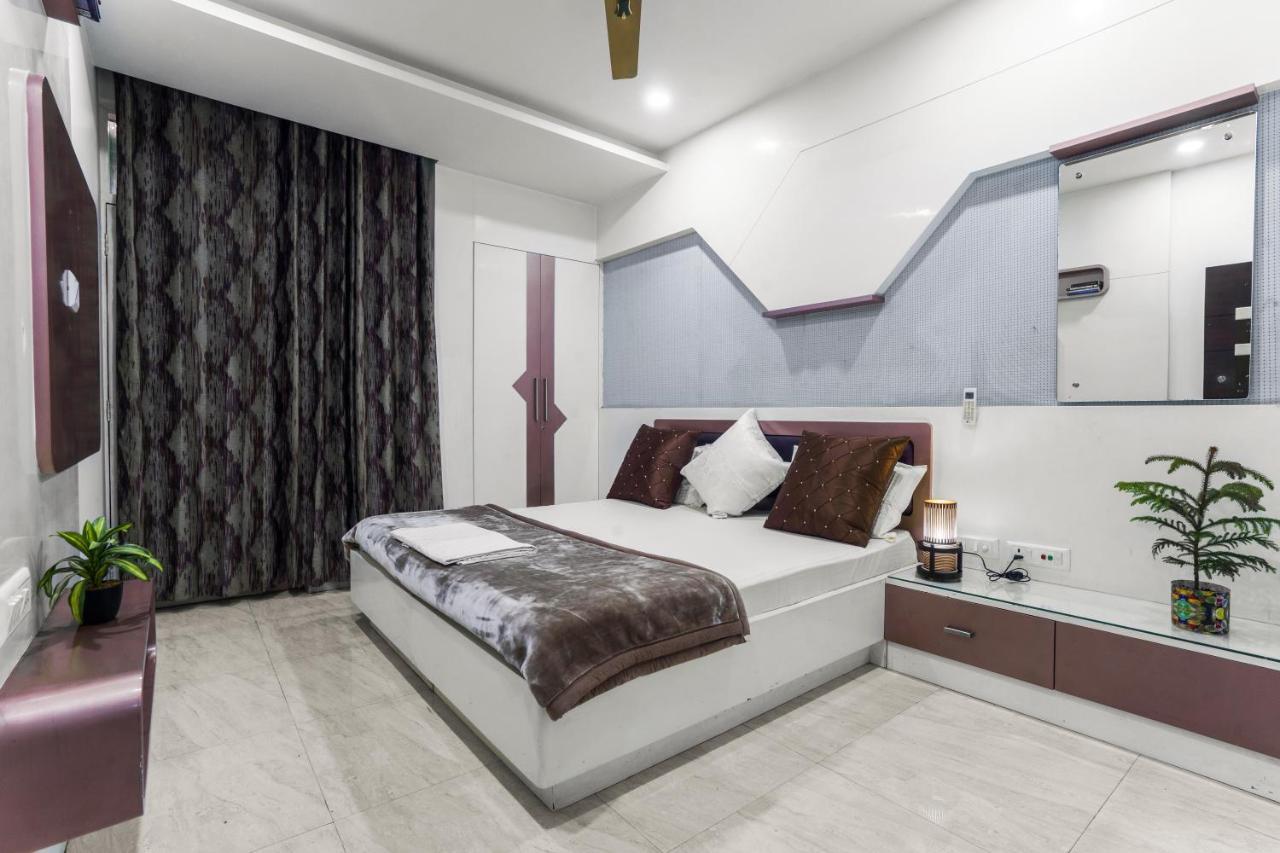 Homlee-Villa Luxury-2Bhk-Anand Vihar-Ramprastha غازي أباد المظهر الخارجي الصورة
