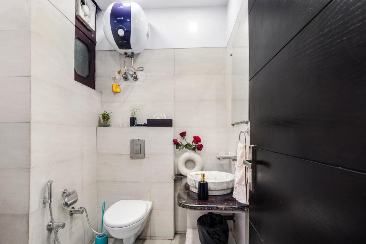 Homlee-Villa Luxury-2Bhk-Anand Vihar-Ramprastha غازي أباد المظهر الخارجي الصورة
