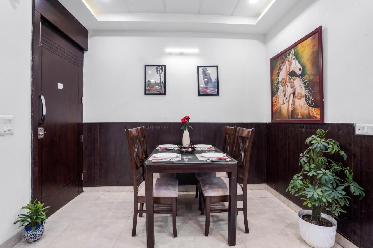Homlee-Villa Luxury-2Bhk-Anand Vihar-Ramprastha غازي أباد المظهر الخارجي الصورة